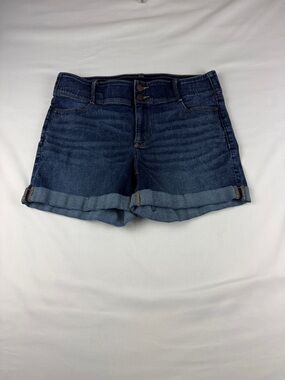 Apt. 9 Cuffed Shorts – Size 18 – Excellent Used Condition